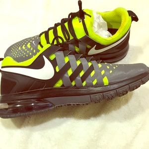 Nike fingertrap max men’s